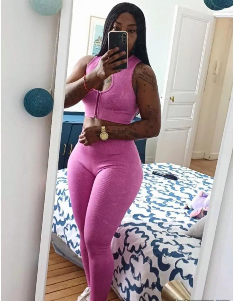 743046900: Chica busca chico en Huelva