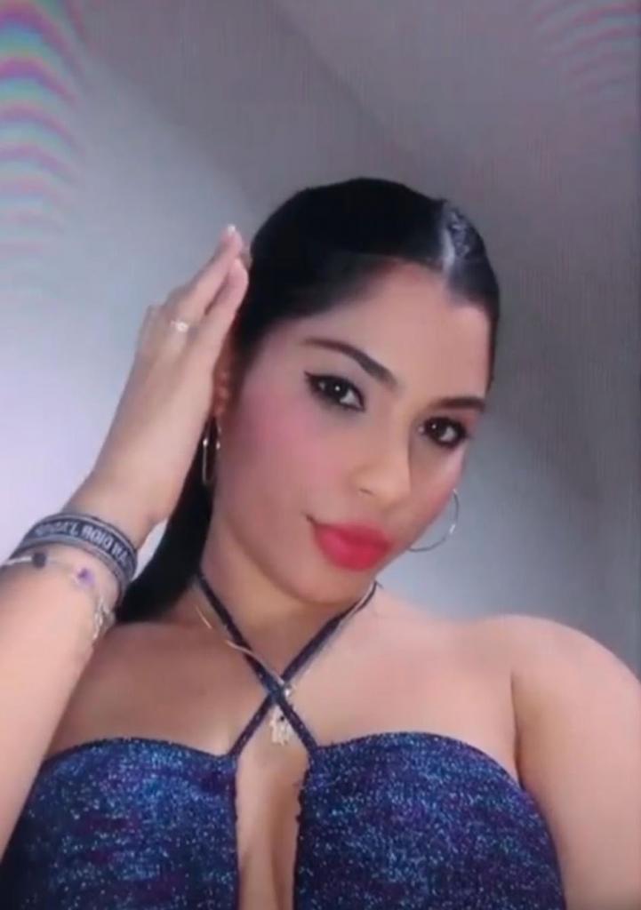 613421008: Chica busca chico en Cádiz