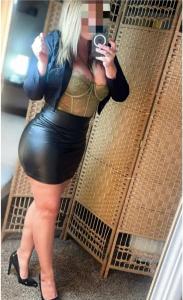 Chica busca chico en Huelva: 