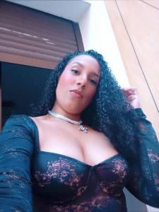 Chica busca chico en Granada: 