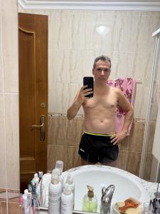 Chico busca chica en Madrid: 