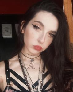 613581201: Chica busca chico en Alicante