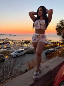 634795694: Chica busca chico en Madrid