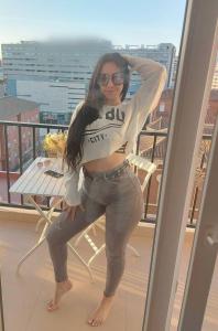 603370403: Chica busca chico en Madrid
