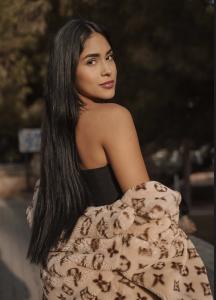 Chica busca chico en Tenerife: 