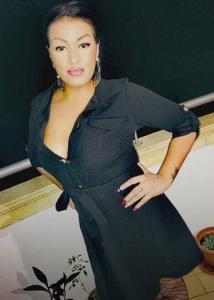Chica busca chico en Cádiz: 