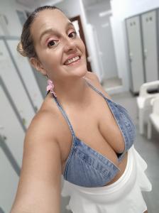 Chica busca chico en Alicante: 