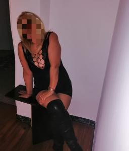 Chica busca chico en Lugo: 