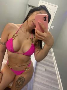Chica busca chico en Ibiza: 