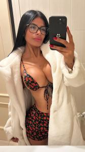 Chica busca chico en Sevilla: 