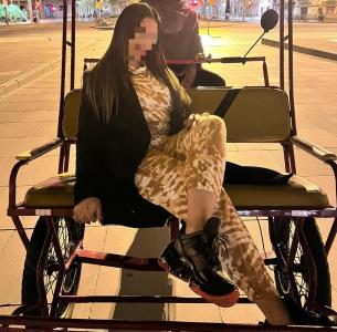 Chica busca chico en Barcelona: 