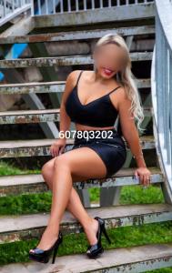 607803202: Chica busca chico en Lugo