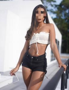 Chica busca chico en Almería: 