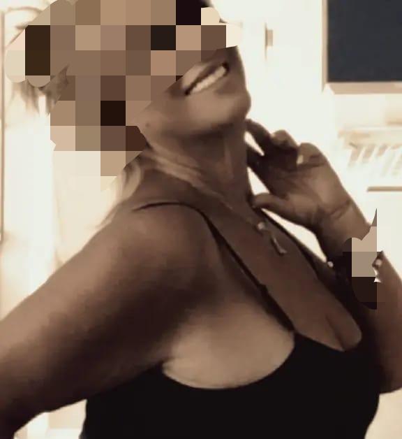 Chica busca chico en Cádiz: 