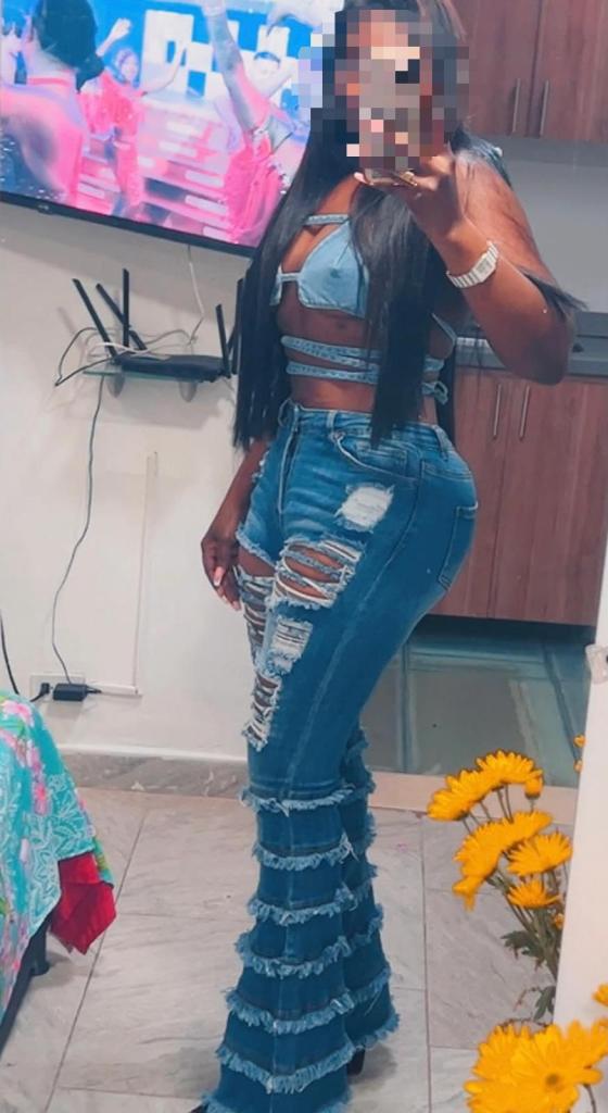 634288146: Chica busca chico en Huesca