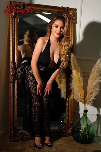 637877815: Chica busca chico en Madrid