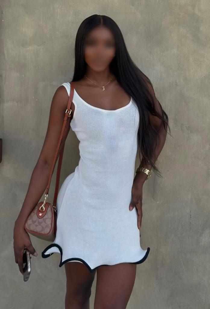 Chica busca chico en Almería: 