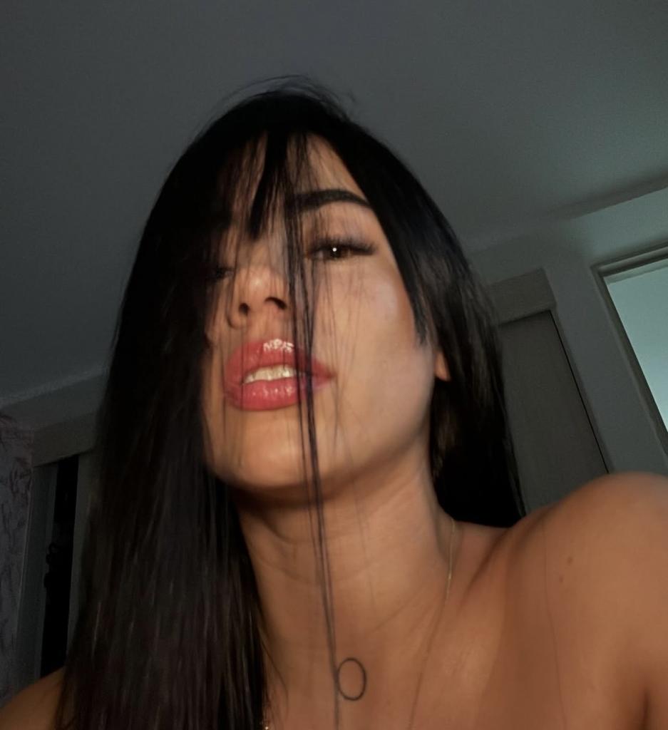 Chica busca chico en Tenerife: 