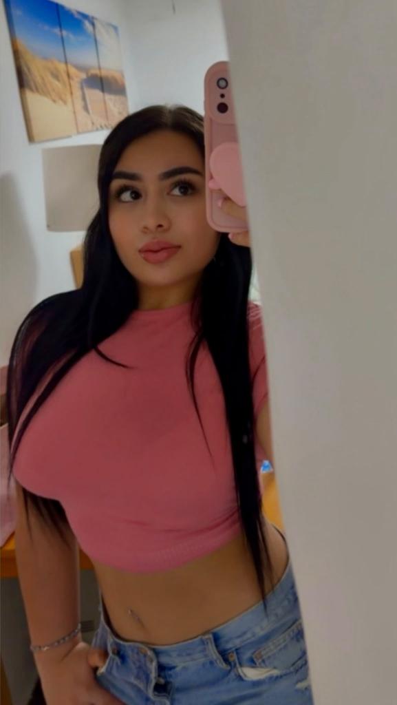 Chica busca chico en Mallorca: 
