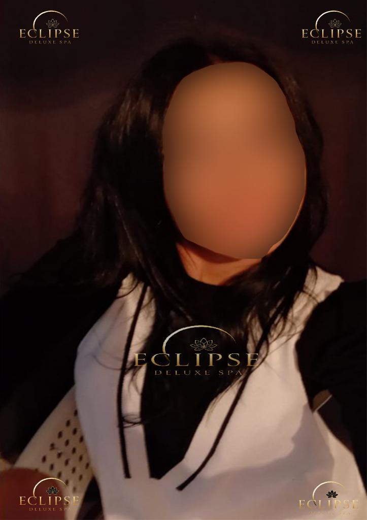 614495658: Chica busca chico en Sevilla