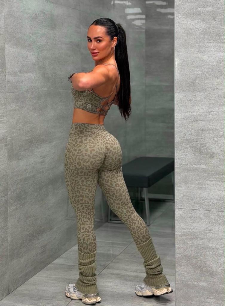 637259432: Chica busca chico en Castellón