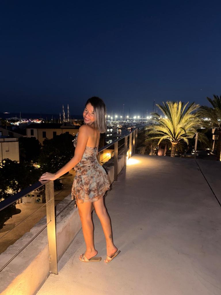 Chica busca chico en Mallorca: 
