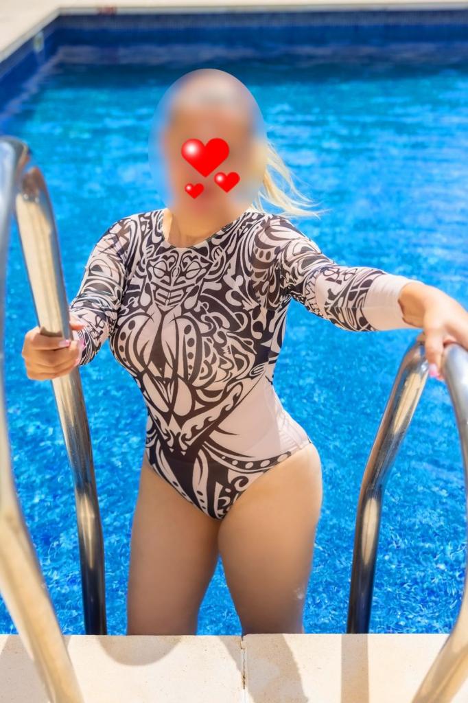622557401: Chica busca chico en Sevilla