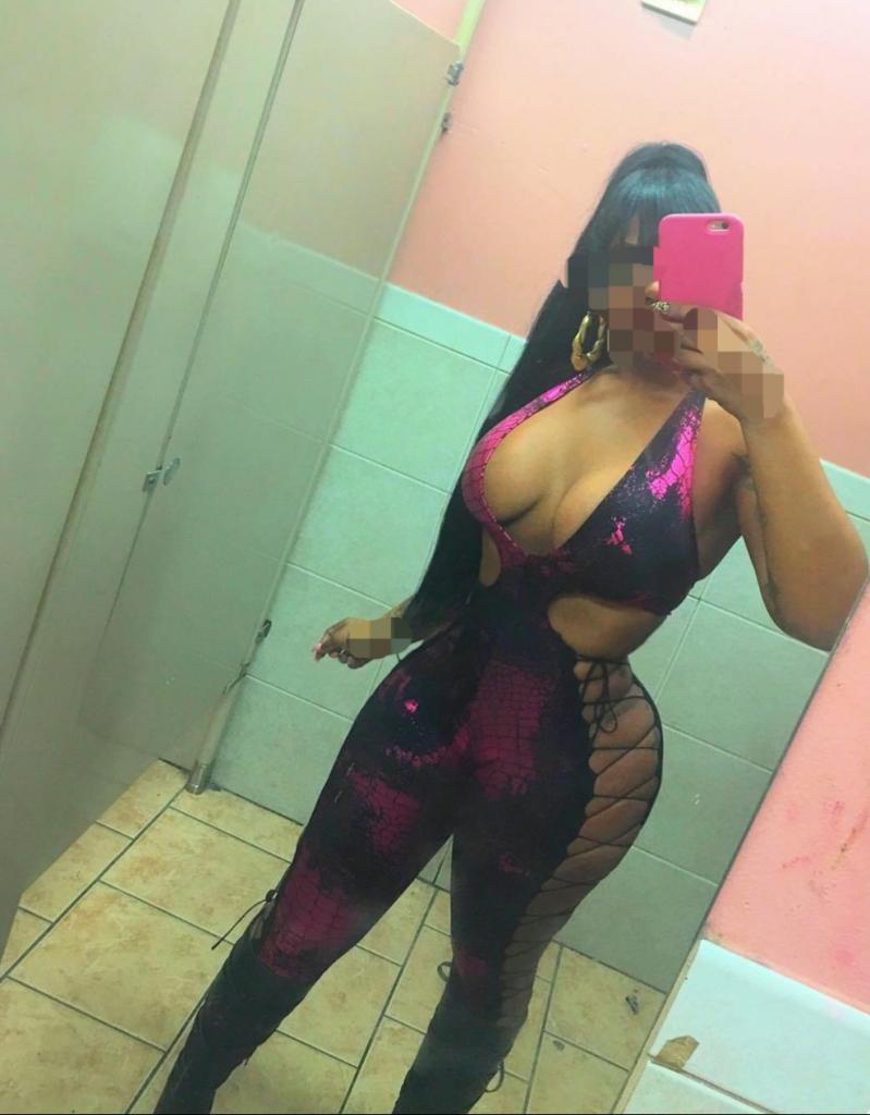 Chica busca chico en Barcelona: 