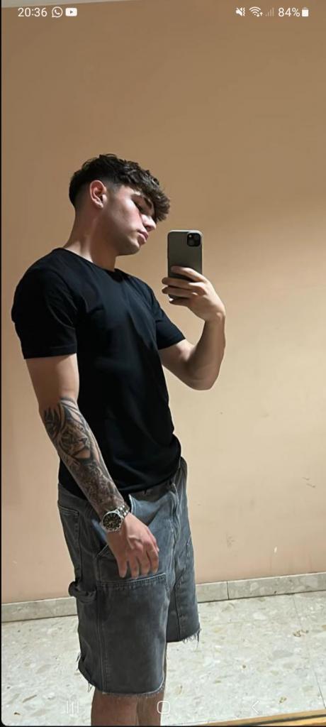 Chico busca chica en Valencia: 