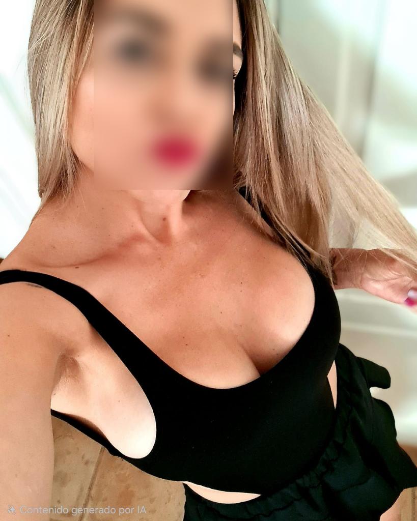 647763039: Chica busca chico en Las Palmas