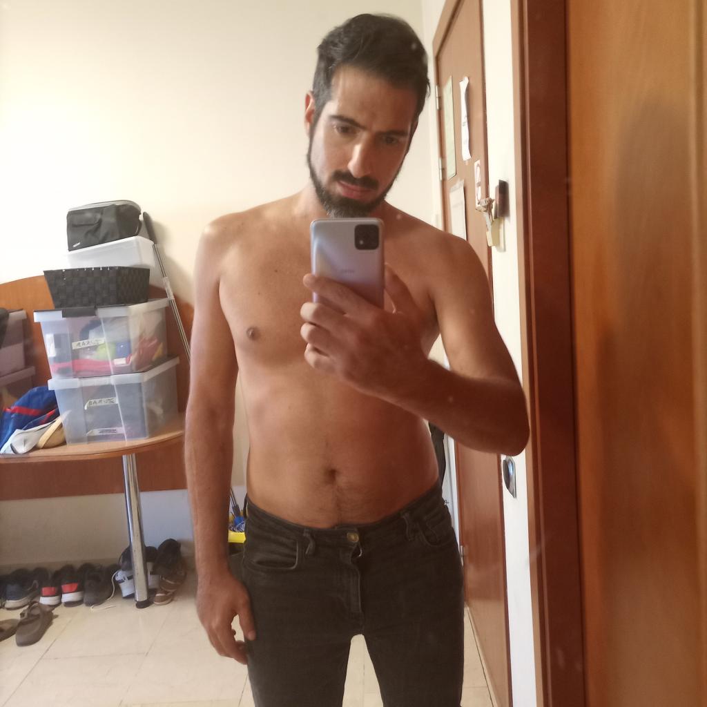 625709762: Chico busca chica en Barcelona