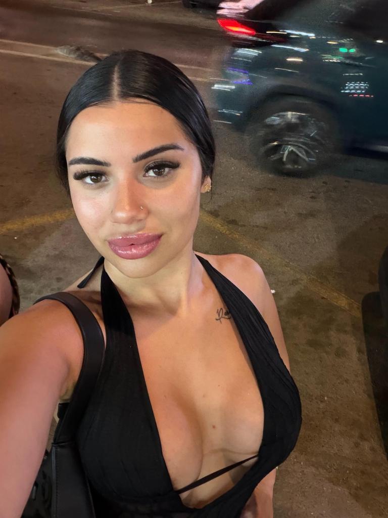 Chica busca chico en Mallorca: 