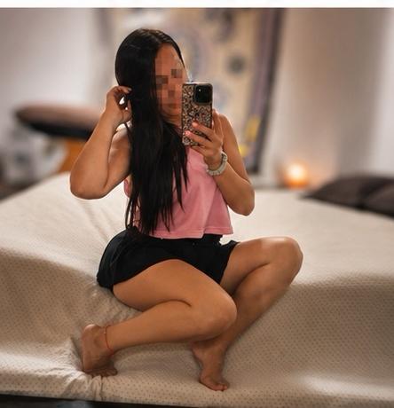 Chica busca chico en Sevilla: 