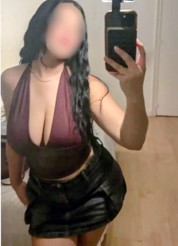 Chica busca chico en Sevilla: 
