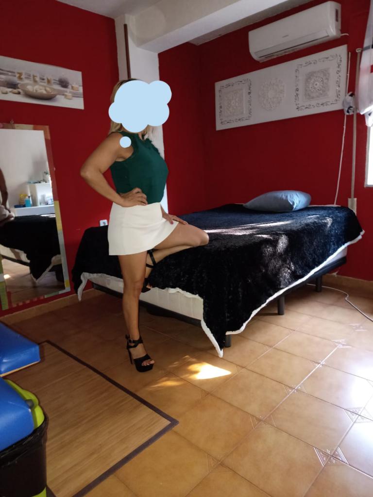 611282628: Chica busca chico en Granada
