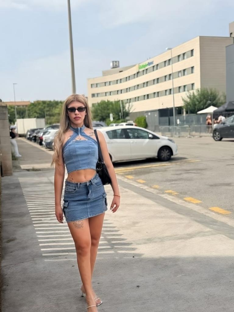 611220531: Travesti en Barcelona
