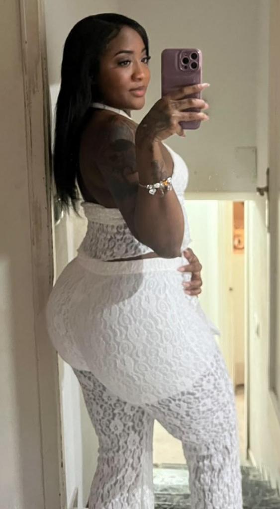 632427142: Chica busca chico en Valencia
