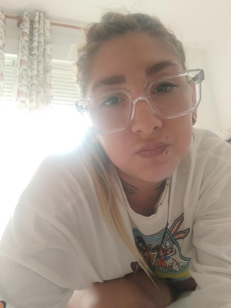 Chica busca chico en Murcia: 