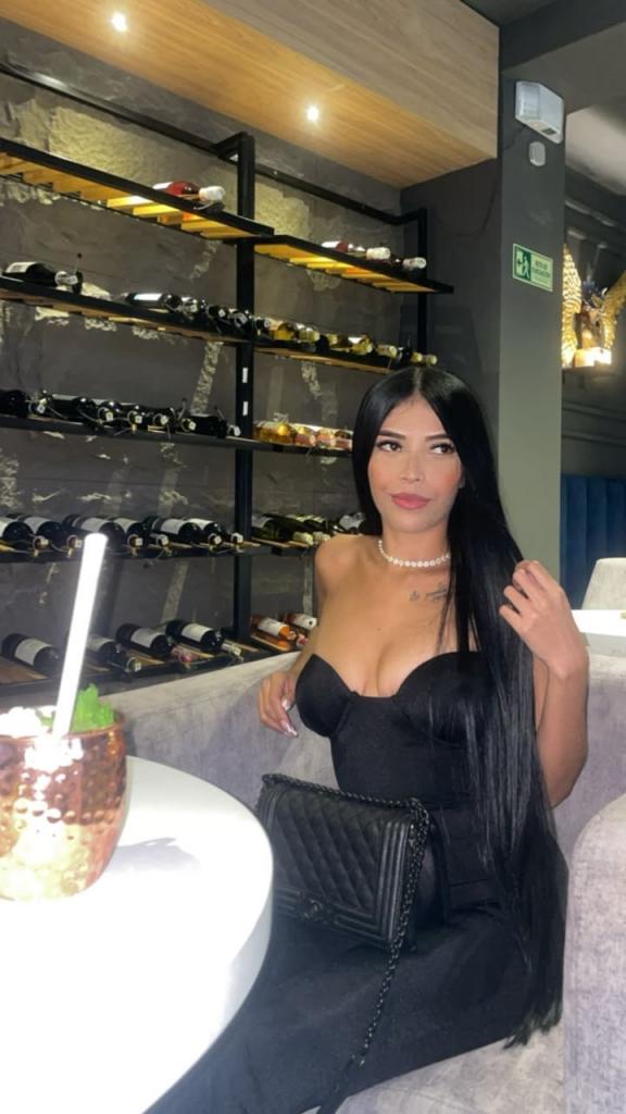632420068: Chica busca chico en Málaga