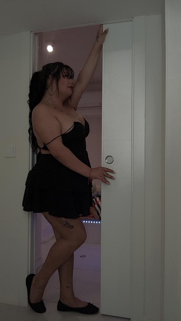 645980844: Travesti en Barcelona