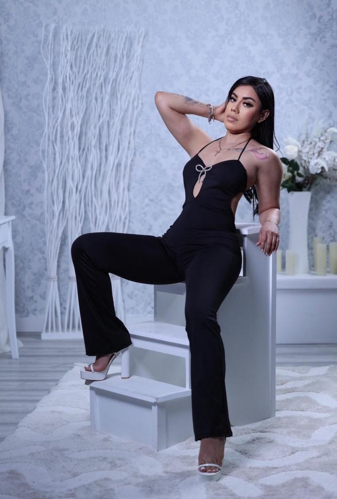 Chica busca chico en Valencia: Chica busca chico