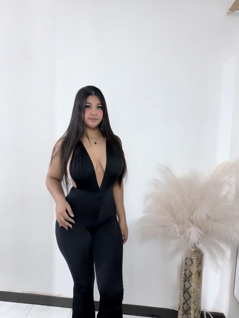 610634007: Chica busca chico en Pontevedra