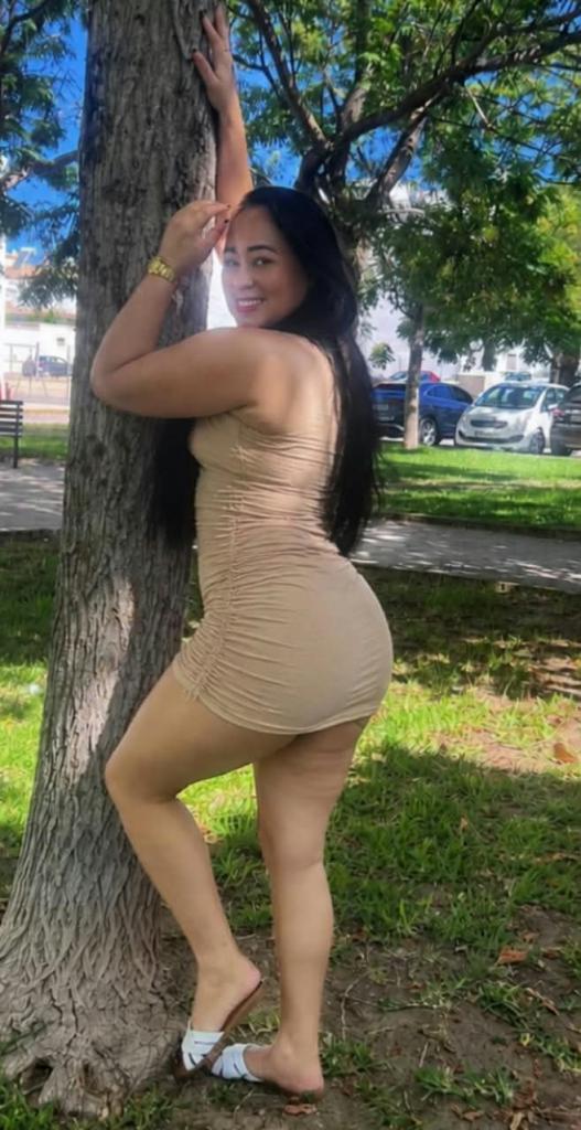 Chica busca chico en Cádiz: 