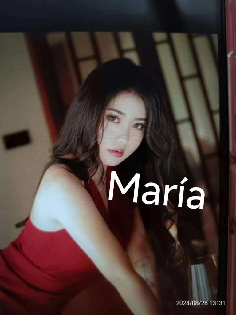 Chica busca chico en Alicante: Chica busca chico