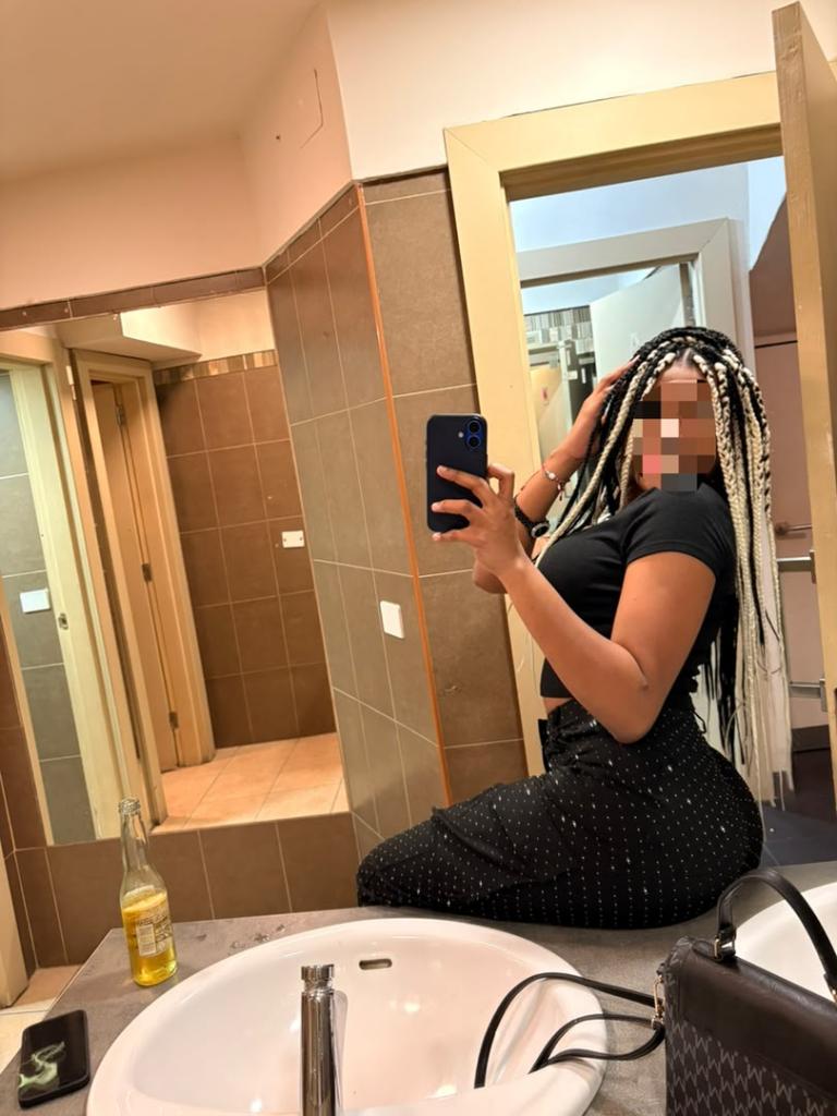Chica busca chico en Tenerife: 