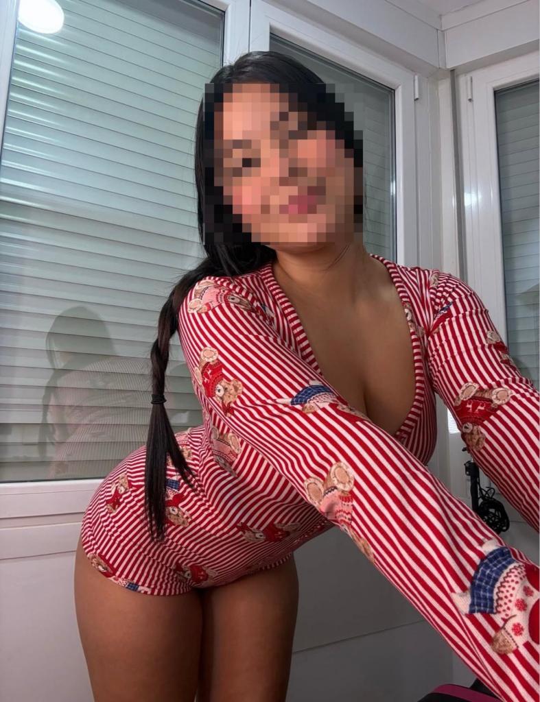 672340411: Chica busca chico en Zaragoza