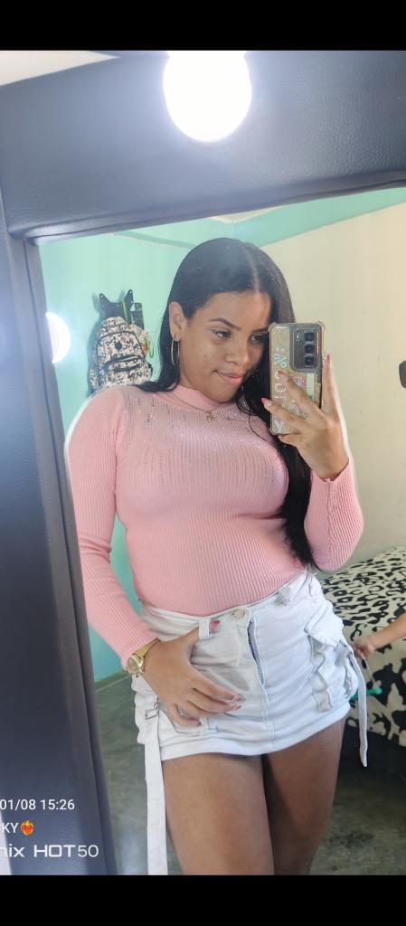 677893624: Chica busca chico en Málaga