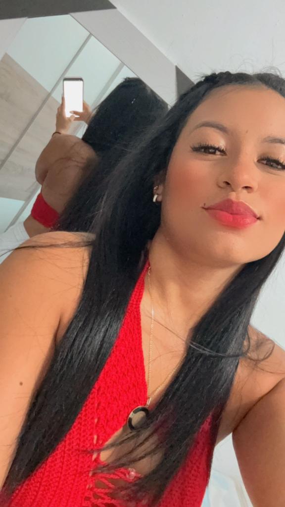 Chica busca chico en Tenerife: 