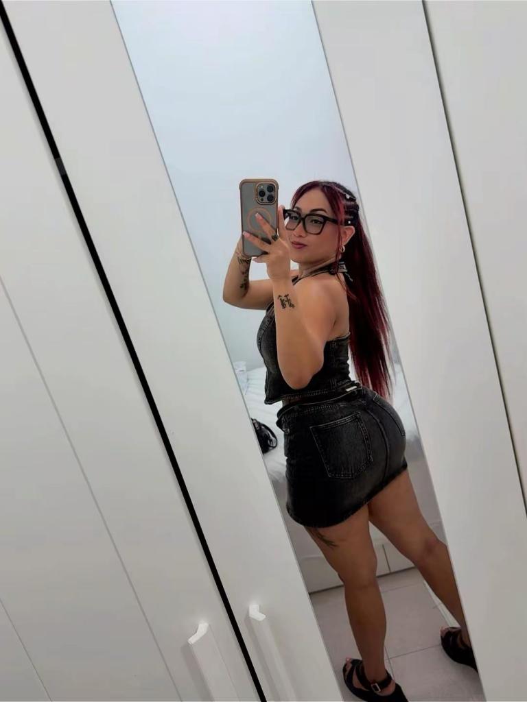 603223841: Chica busca chico en Huelva