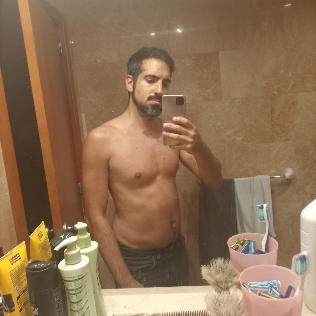 625709762: Chico busca chica en Barcelona
